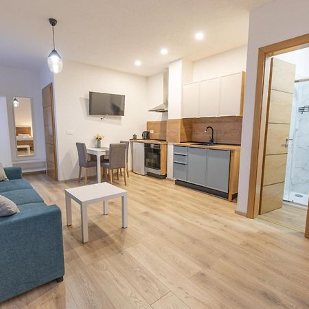 Apartmani Velebit Krasno Polje Exterior foto